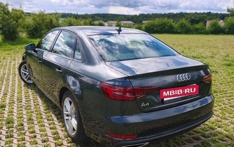 Audi A4, 2019 год, 2 300 000 рублей, 10 фотография