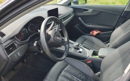 Audi A4, 2019 год, 2 300 000 рублей, 17 фотография