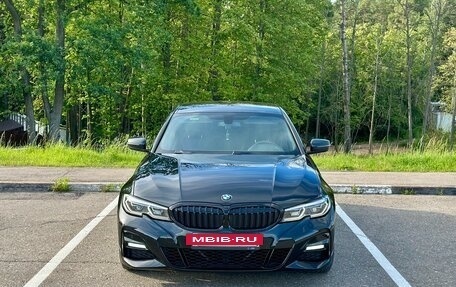 BMW 3 серия, 2019 год, 3 650 000 рублей, 2 фотография