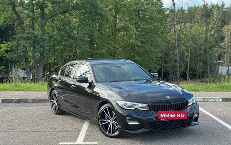 BMW 3 серия, 2019 год, 3 650 000 рублей, 3 фотография