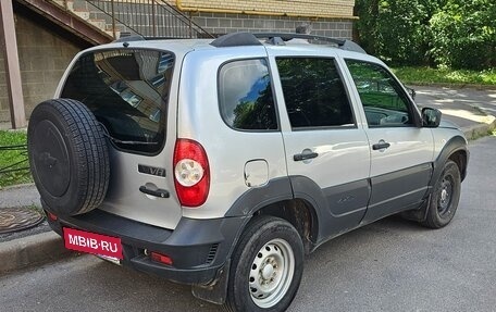 Chevrolet Niva I рестайлинг, 2020 год, 650 000 рублей, 5 фотография