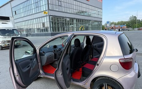 Toyota Vitz, 2001 год, 250 000 рублей, 10 фотография