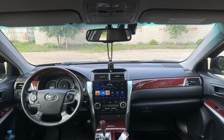 Toyota Camry, 2012 год, 2 000 000 рублей, 7 фотография