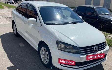 Volkswagen Polo VI (EU Market), 2015 год, 750 000 рублей, 2 фотография