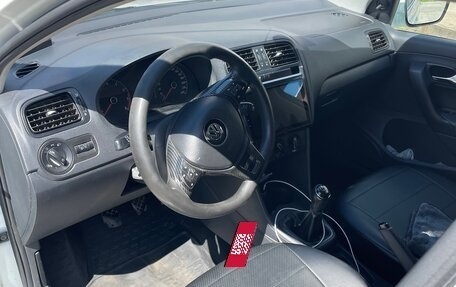 Volkswagen Polo VI (EU Market), 2015 год, 750 000 рублей, 9 фотография