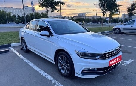 Volkswagen Passat B8 рестайлинг, 2018 год, 2 250 000 рублей, 2 фотография