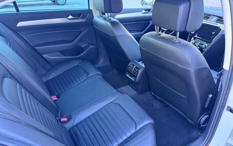Volkswagen Passat B8 рестайлинг, 2018 год, 2 250 000 рублей, 11 фотография