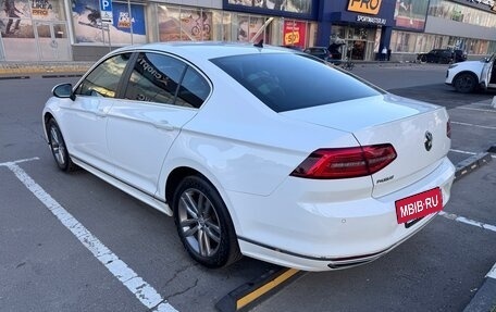 Volkswagen Passat B8 рестайлинг, 2018 год, 2 250 000 рублей, 7 фотография