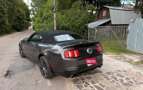 Ford Mustang VI рестайлинг, 2006 год, 4 650 000 рублей, 4 фотография