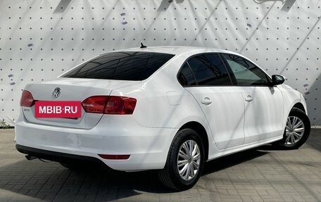 Volkswagen Jetta VI, 2012 год, 995 000 рублей, 4 фотография
