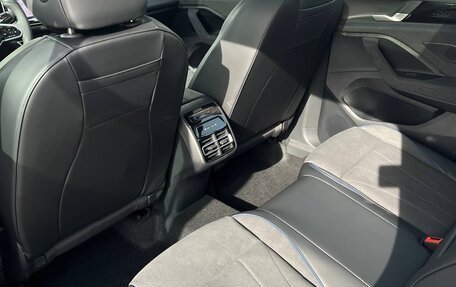 Volkswagen Tiguan, 2026 год, 4 700 000 рублей, 15 фотография