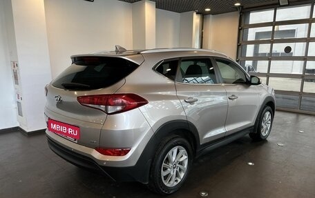 Hyundai Tucson III, 2018 год, 2 380 000 рублей, 3 фотография
