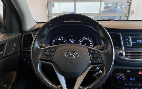 Hyundai Tucson III, 2018 год, 2 380 000 рублей, 10 фотография