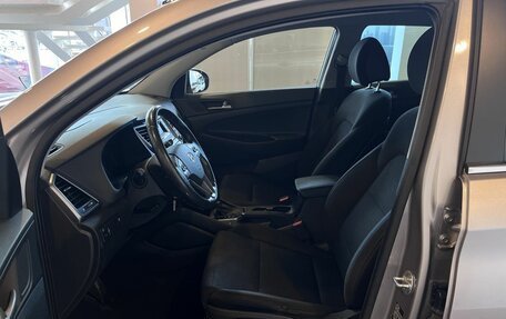 Hyundai Tucson III, 2018 год, 2 380 000 рублей, 16 фотография