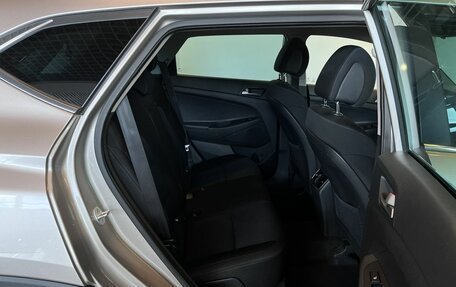 Hyundai Tucson III, 2018 год, 2 380 000 рублей, 17 фотография