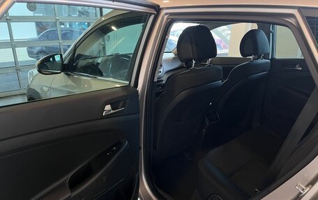 Hyundai Tucson III, 2018 год, 2 380 000 рублей, 24 фотография