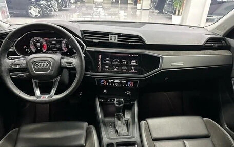Audi Q3 Sportback, 2022 год, 2 040 000 рублей, 7 фотография