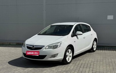 Opel Astra J, 2011 год, 595 000 рублей, 1 фотография