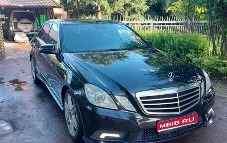 Mercedes-Benz E-Класс, 2011 год, 1 590 000 рублей, 1 фотография