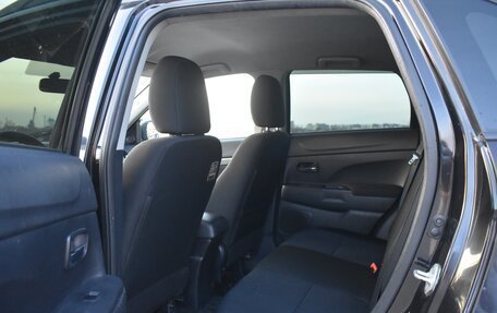 Mitsubishi ASX I рестайлинг, 2010 год, 650 000 рублей, 11 фотография