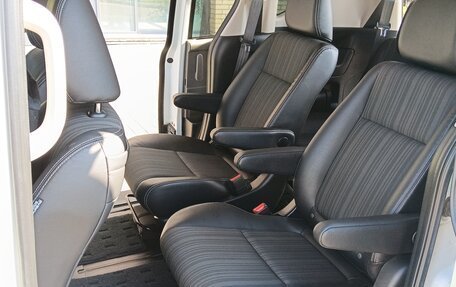 Honda Freed II, 2017 год, 1 449 000 рублей, 40 фотография
