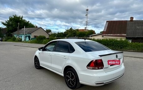 Volkswagen Polo VI (EU Market), 2016 год, 850 000 рублей, 4 фотография