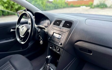 Volkswagen Polo VI (EU Market), 2016 год, 850 000 рублей, 13 фотография