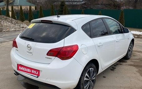 Opel Astra J, 2010 год, 400 000 рублей, 3 фотография