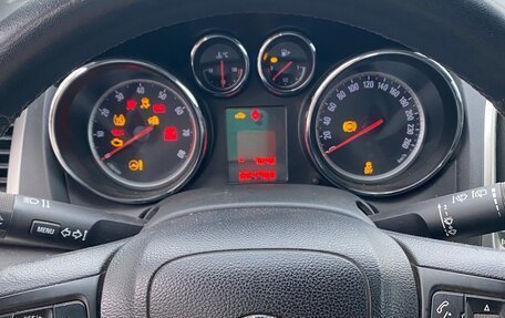 Opel Astra J, 2010 год, 400 000 рублей, 9 фотография