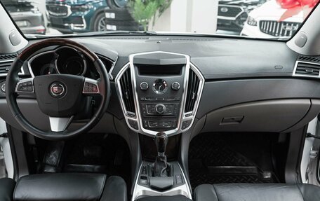 Cadillac SRX II рестайлинг, 2011 год, 1 290 000 рублей, 12 фотография
