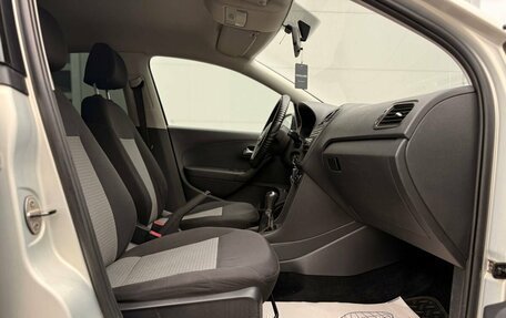 Volkswagen Polo VI (EU Market), 2013 год, 531 000 рублей, 11 фотография