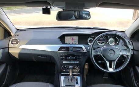 Mercedes-Benz C-Класс, 2015 год, 950 000 рублей, 8 фотография
