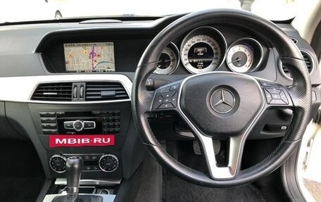 Mercedes-Benz C-Класс, 2015 год, 950 000 рублей, 9 фотография