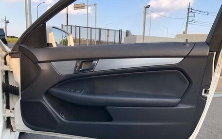 Mercedes-Benz C-Класс, 2015 год, 950 000 рублей, 12 фотография