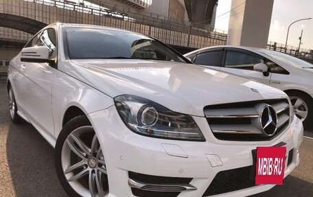 Mercedes-Benz C-Класс, 2015 год, 950 000 рублей, 11 фотография