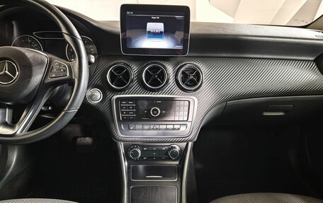 Mercedes-Benz GLA, 2019 год, 2 221 000 рублей, 13 фотография