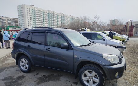 Toyota RAV4, 2004 год, 850 000 рублей, 3 фотография