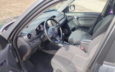 Toyota RAV4, 2004 год, 850 000 рублей, 11 фотография