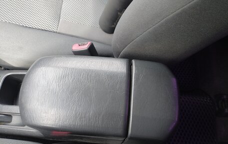 Toyota RAV4, 2004 год, 850 000 рублей, 29 фотография