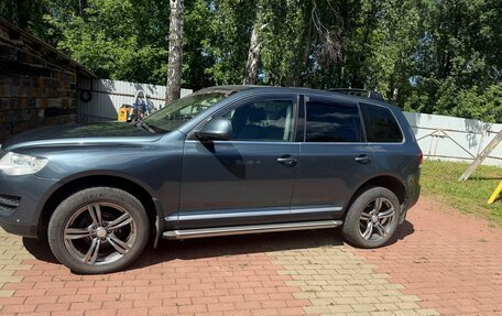 Volkswagen Touareg III, 2007 год, 1 000 000 рублей, 9 фотография