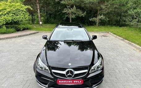 Mercedes-Benz E-Класс, 2013 год, 2 500 000 рублей, 2 фотография