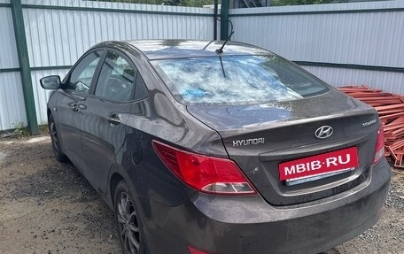 Hyundai Solaris II рестайлинг, 2015 год, 1 249 000 рублей, 2 фотография