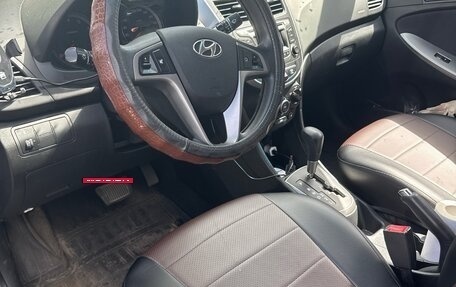 Hyundai Solaris II рестайлинг, 2015 год, 1 249 000 рублей, 4 фотография