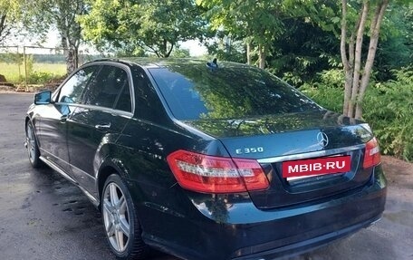 Mercedes-Benz E-Класс, 2011 год, 1 590 000 рублей, 3 фотография
