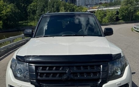 Mitsubishi Pajero IV, 2019 год, 3 650 000 рублей, 2 фотография