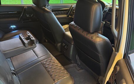 Mitsubishi Pajero IV, 2019 год, 3 650 000 рублей, 12 фотография