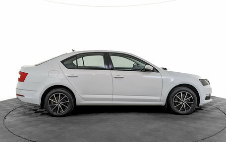 Skoda Octavia, 2020 год, 2 500 000 рублей, 4 фотография