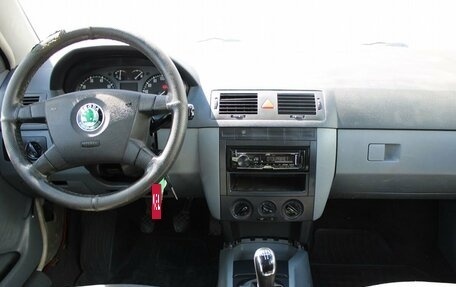 Skoda Fabia I, 2001 год, 239 000 рублей, 8 фотография