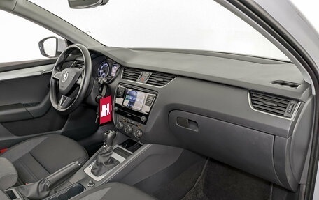 Skoda Octavia, 2020 год, 2 500 000 рублей, 11 фотография