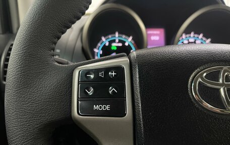 Toyota Land Cruiser Prado 150 рестайлинг 2, 2012 год, 2 449 000 рублей, 12 фотография